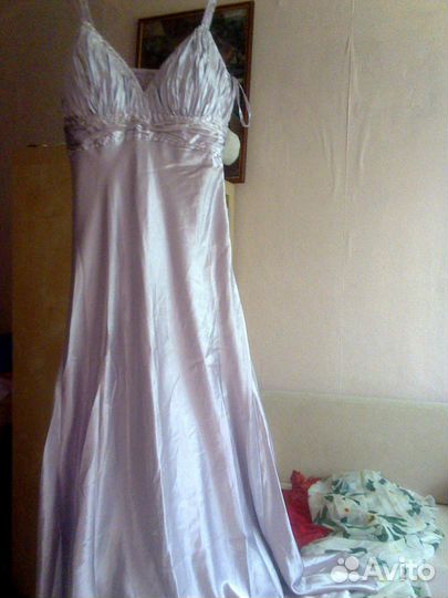 Платье вечернее