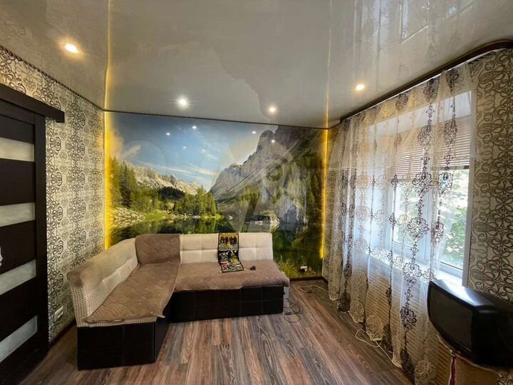 2-к. квартира, 58 м², 2/5 эт.