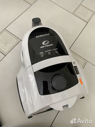 Пылесос Samsung Air Track новый