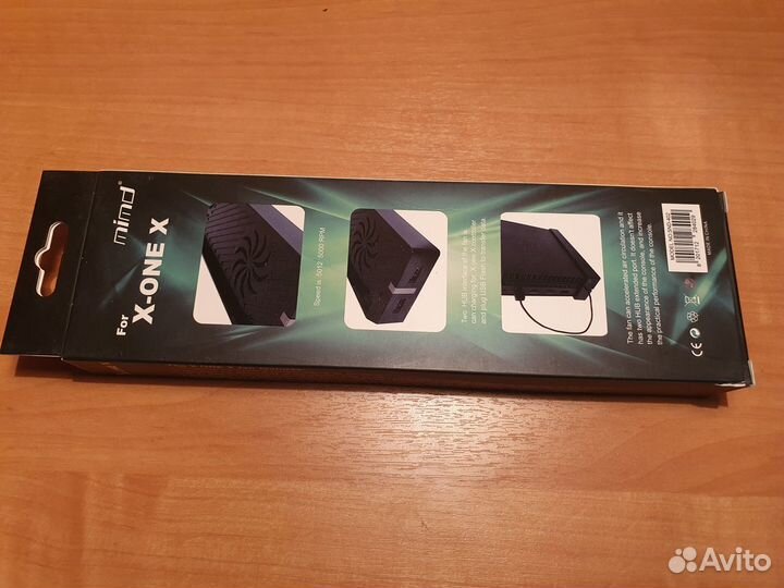 Xbox One X Вертикальная подставка с охлаждением