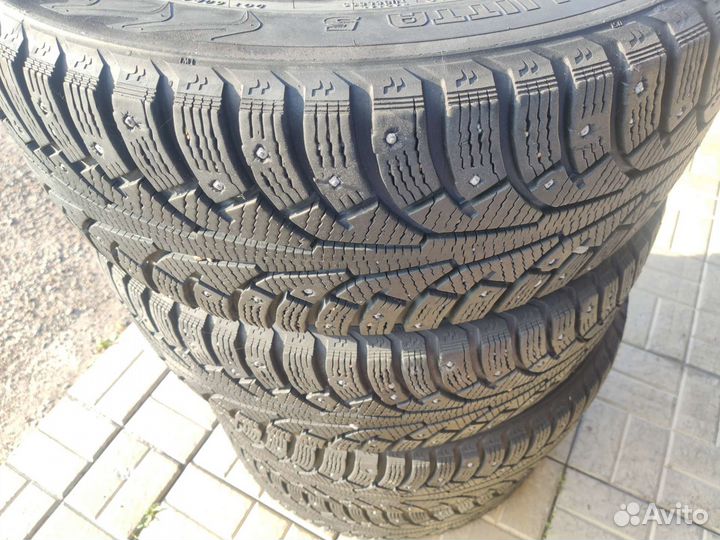Nokian Tyres Hakkapeliitta 5 215/55 R16 97T