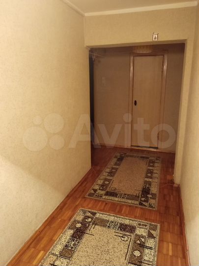 Комната 13 м² в 3-к., 3/9 эт.