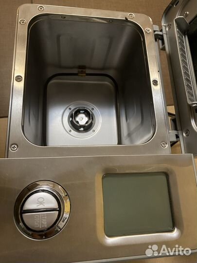 Хлебопечь Brayer BR2702 в идеальном состоянии