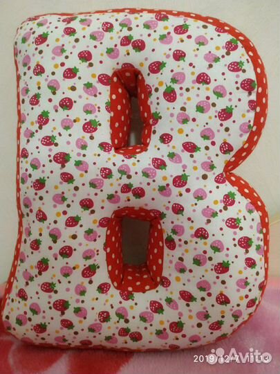 Буквы-думки,имя Вика