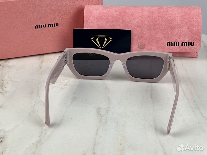 Очки Miu Miu