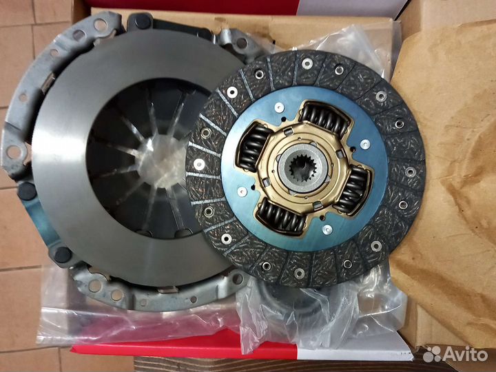 Комплект сцепления Toyota Citroen Peugeot 1.0