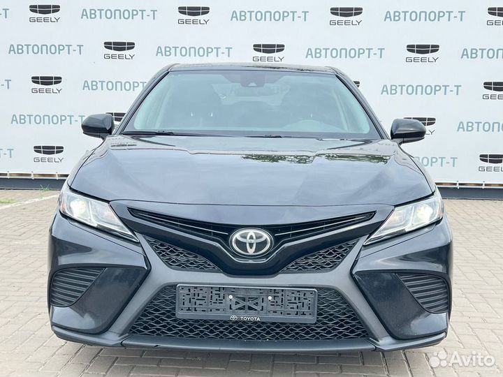 Toyota Camry 2.5 AT, 2019, 105 000 км