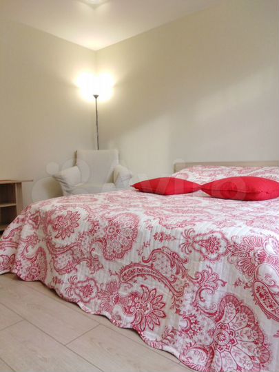 2-к. квартира, 60 м², 4/9 эт.