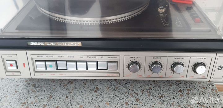 Проигрыватель винила вега 109