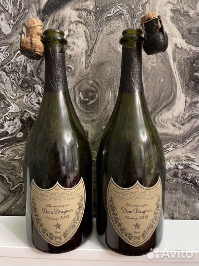 Бутылка стеклянная для вина