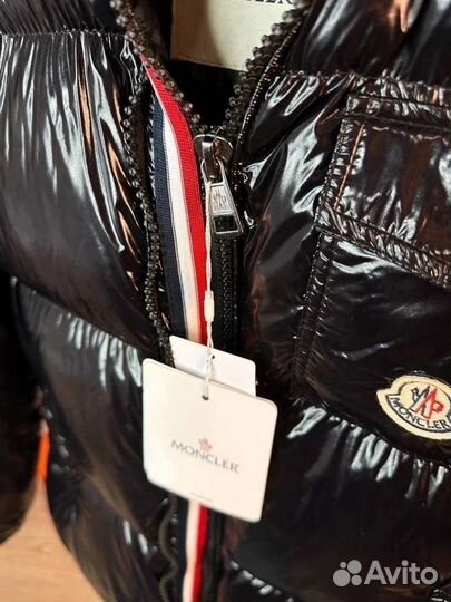 Пуховик мужской Moncler глянцевый