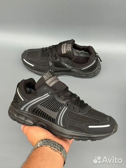 Кроссовки Nike Air Zoom Vomero 5 termo