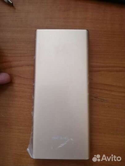 Повербанк на 20000 мА