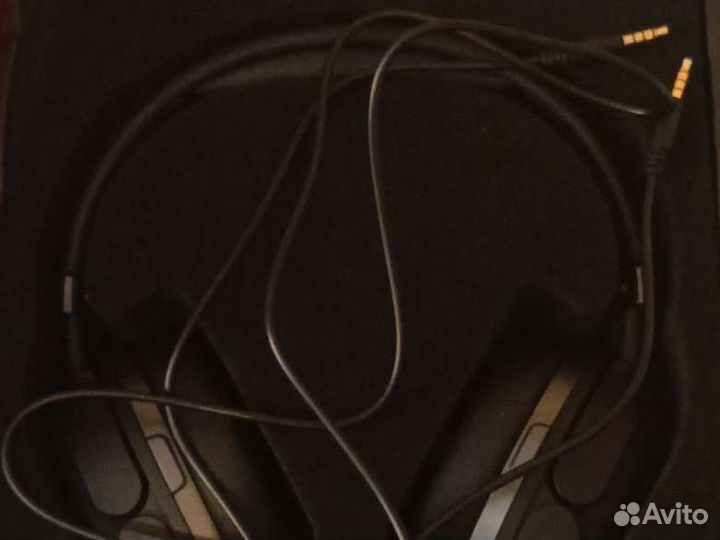 Игровые наушники HyperX cloud Orbit S