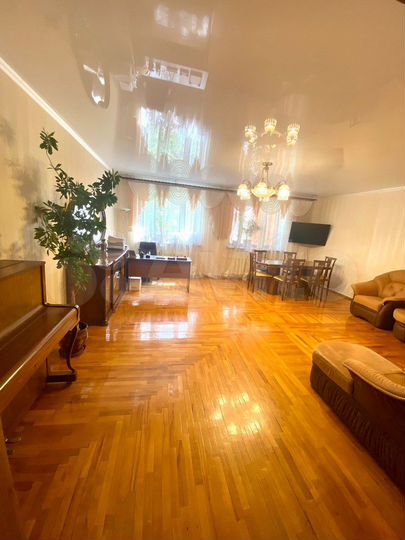 5-к. квартира, 156 м², 2/16 эт.