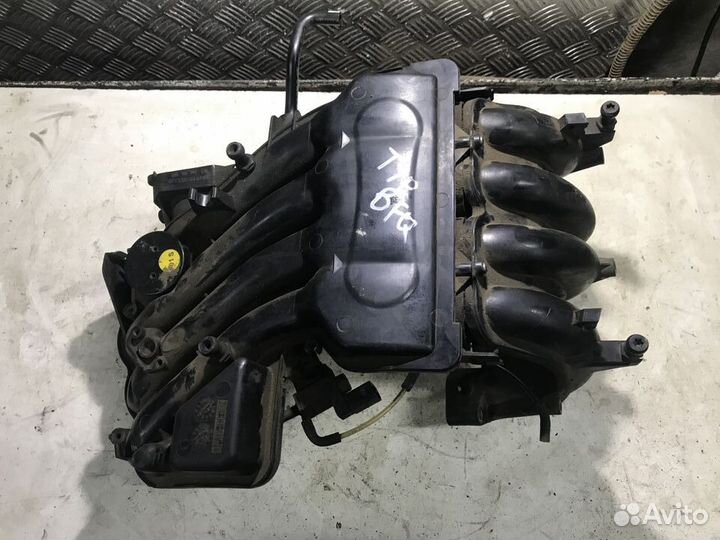 Коллектор впускной Skoda Octavia Tour