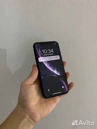 iPhone Xr, 64 ГБ