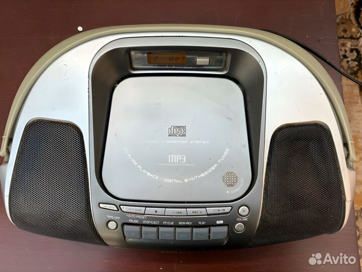 Магнитофон Panasonic