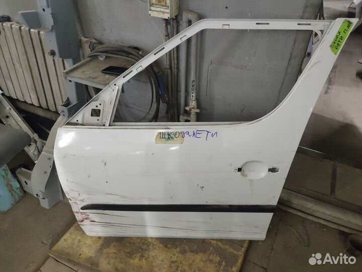 Skoda Yetti дверь передняя левая