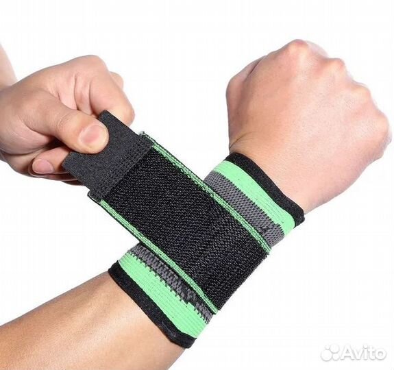 Бандаж на запястье