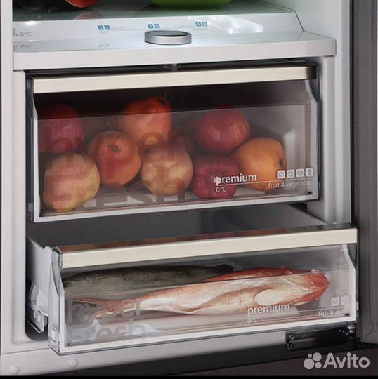 Холодильник Siemens iQ700 kg39