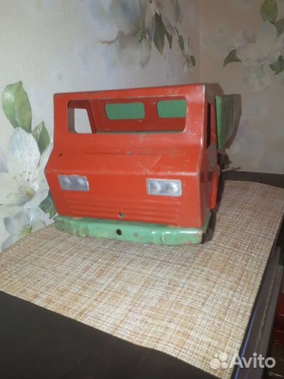 Игрушки усср. Самосвал зс