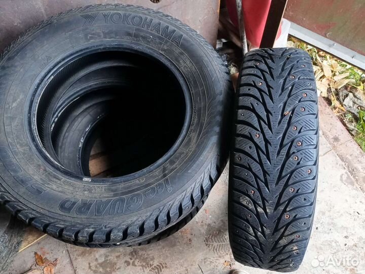 Accelera Accelera 215/70 R16 20M