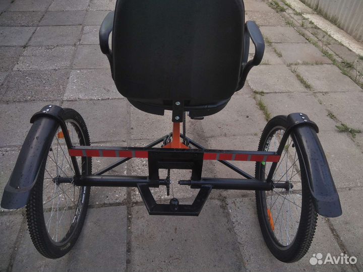 Велосипед трехколесный грузовой