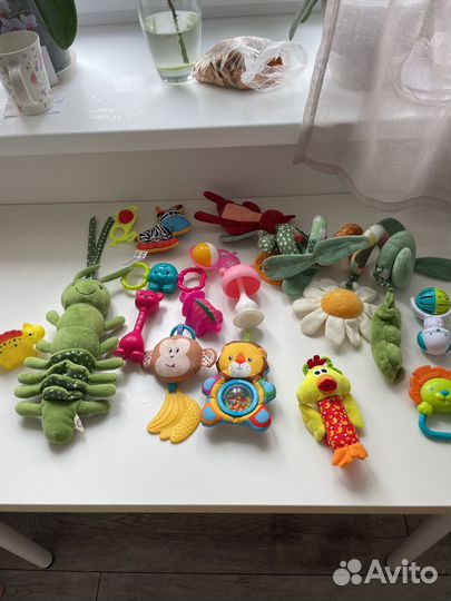 Детские игрушки до 1 года пакетом