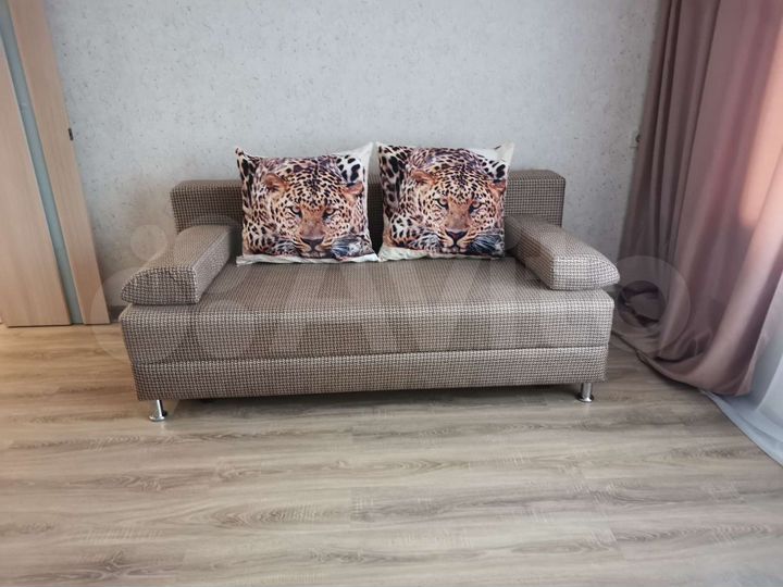 2-к. квартира, 50 м², 1/3 эт.