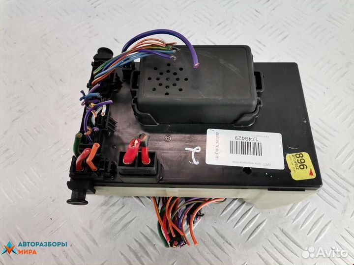 Блок предохранителей Ford Cougar 9 1999 1130510