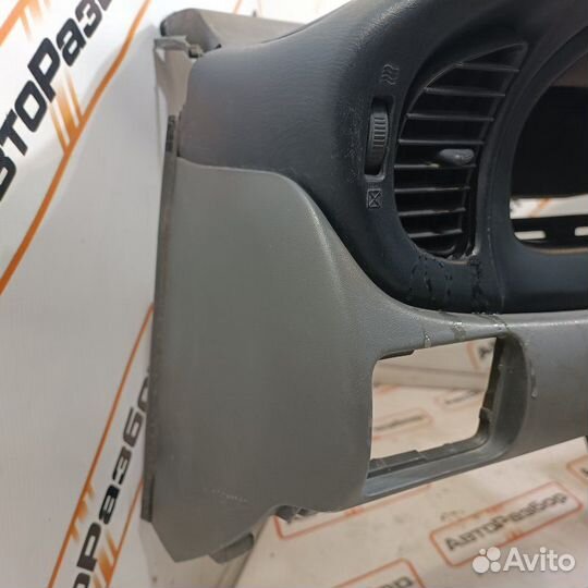 Торпедо Nissan Almera Classic седан QG16DE 2010