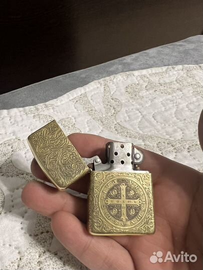 Зажигалка бензиновая zippo