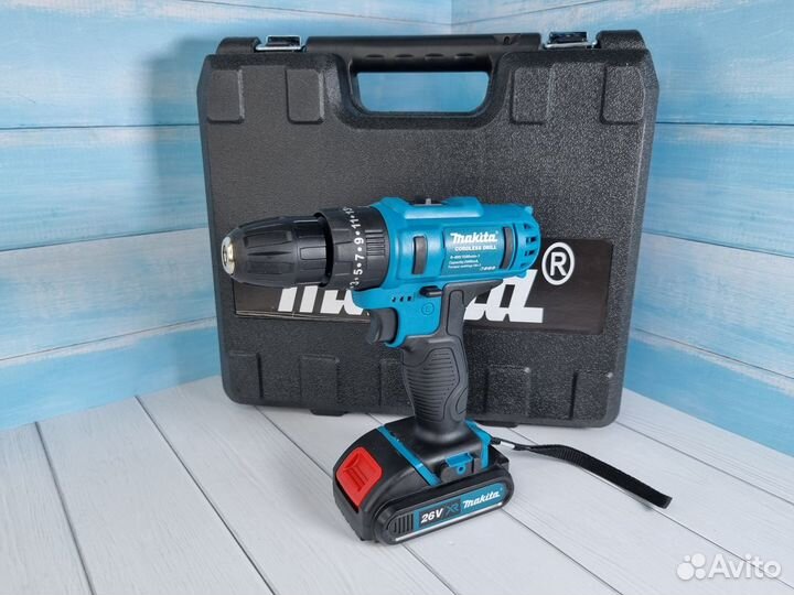 Шуруповерт makita 26v с инcтрyментами