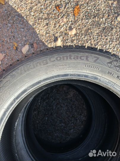 Continental ContiVikingContact 7 205/55 R17 95T