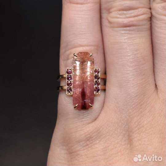 Кольцо золотое. Турмалин Малхан 5.70 ct. и Шпинель
