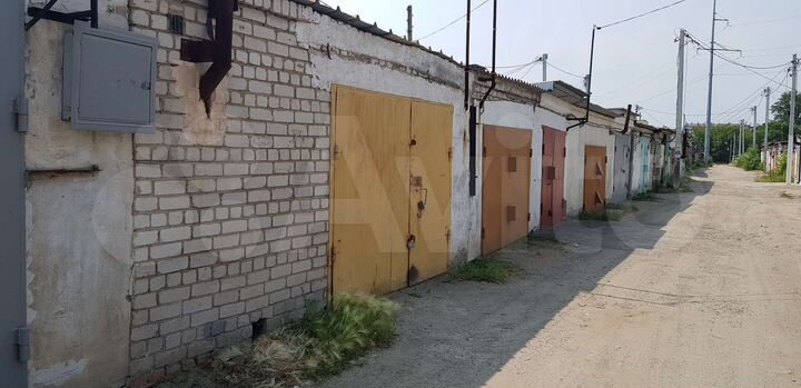 Гараж, > 30 м²