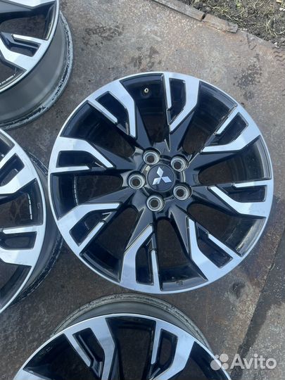 Литые диски r18