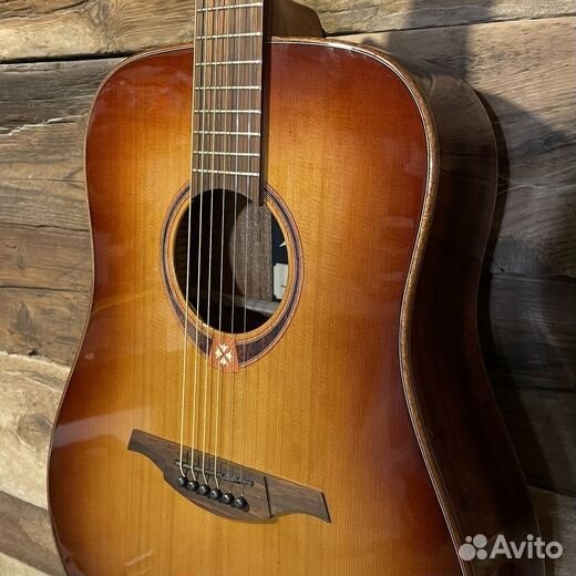 Гитары из массива LAG