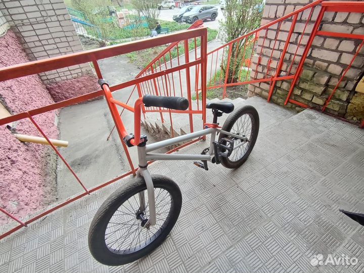 Велосипед BMX Mongoose legion L20