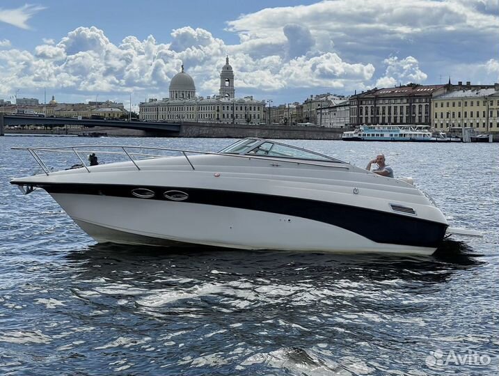 Аренда катера яхты Crownline