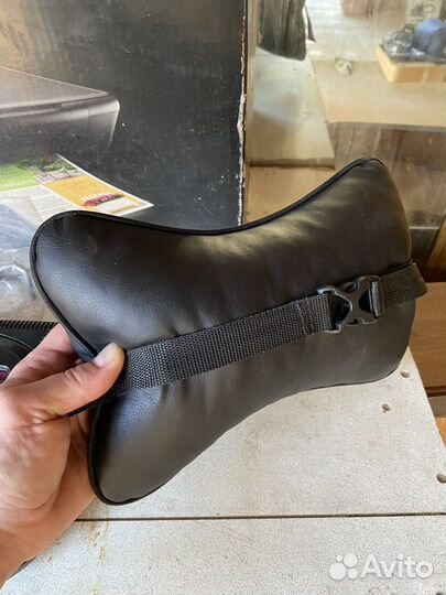 Подушка на подголовник автомобиля