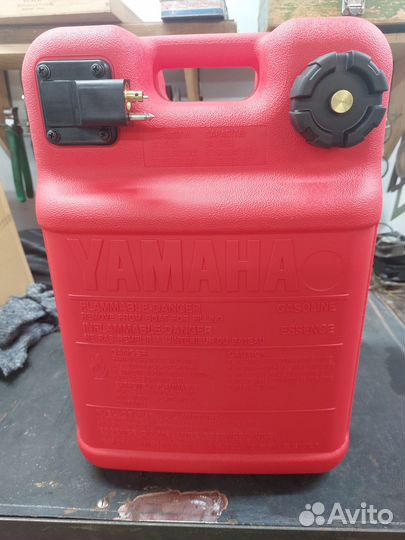 Канистра для лодочного мотора ямаха
