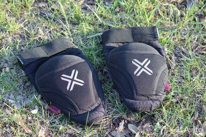 Защита локтей Fuse