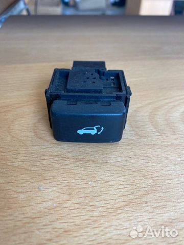 Кнопка открытия багажника Infiniti