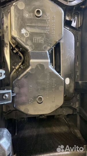 Центральная консоль tiguan 2