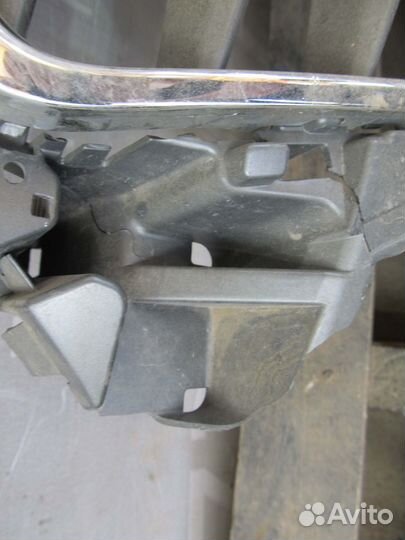 Решетка радиатора Audi A3 (8V) Б/у Оригинал