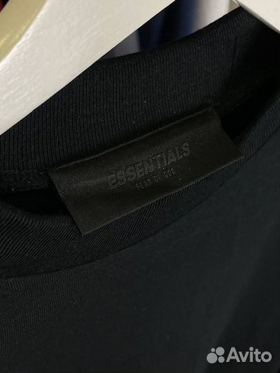 Футболка fear of god essentials