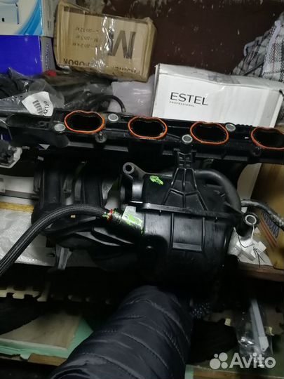 Коллектор впускной Ford Focus 2 2005-2008