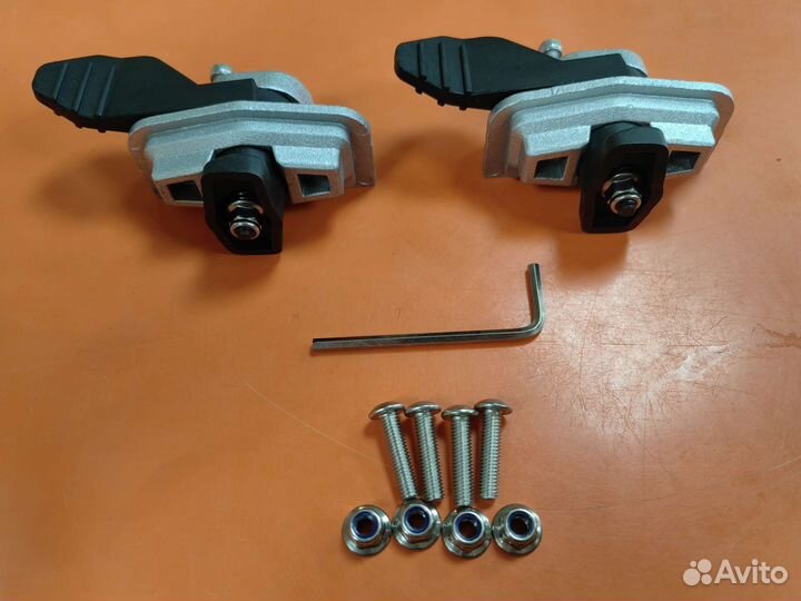 Крепление кофра BRP Can-Am Ski-doo